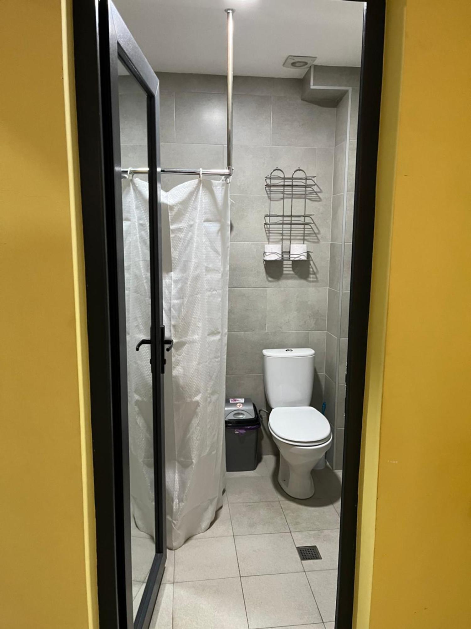 Westay Hotel Тбилиси Екстериор снимка